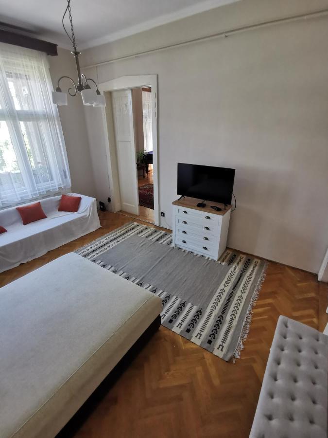 Antikvilla Apartman Szeged Eksteriør bilde