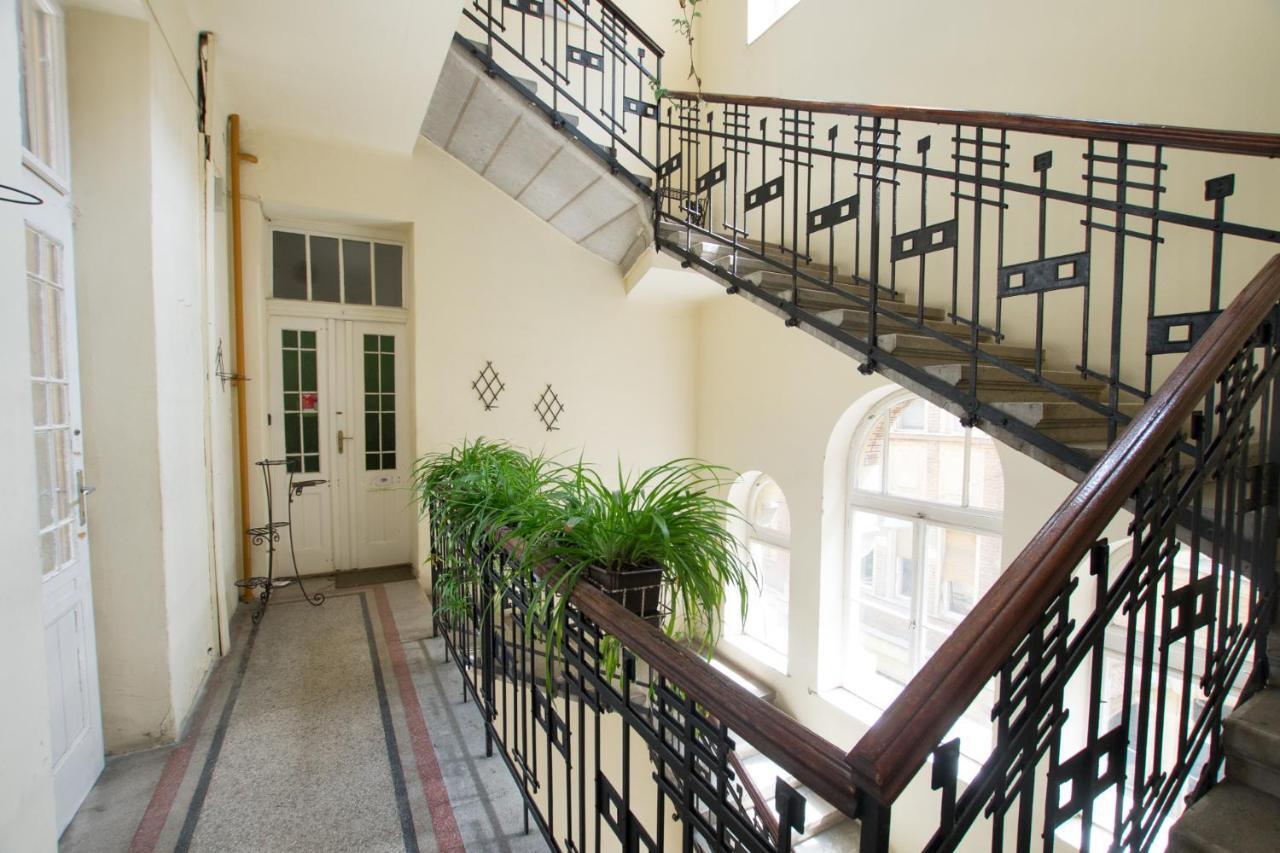 Antikvilla Apartman Szeged Eksteriør bilde